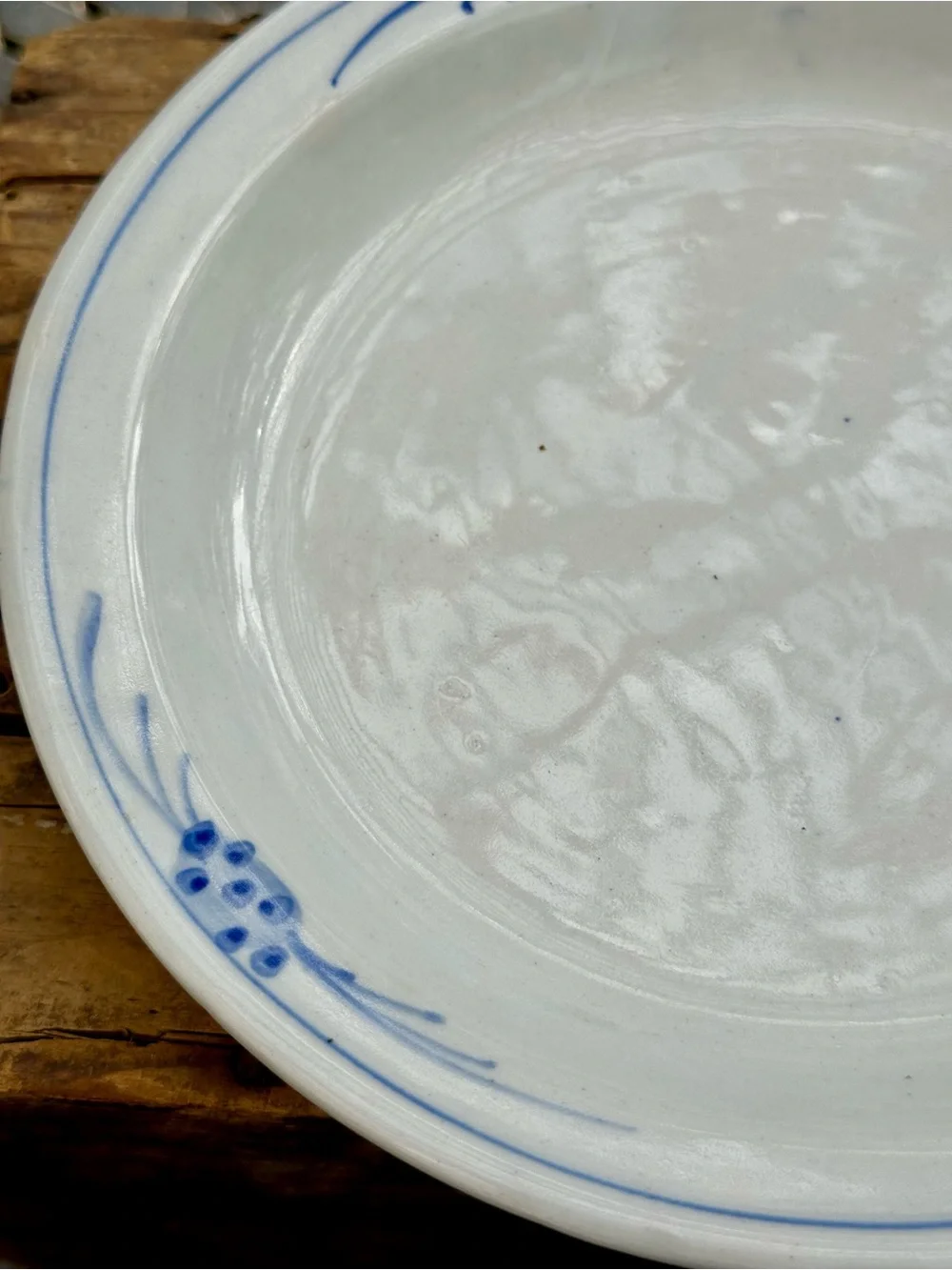 Hand Painted Blue & White Stoneware Luncheon Plate Studio Pottery 9.25”